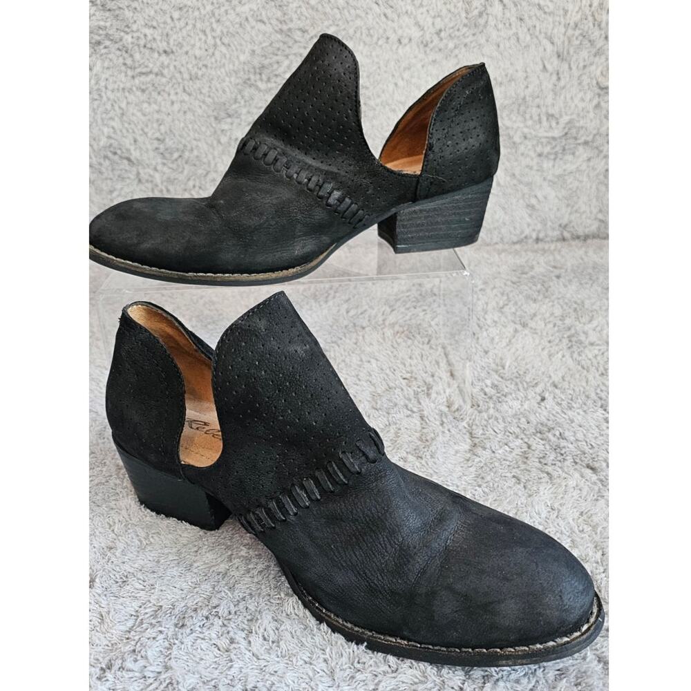 Rebels Side Cut Out Chunky Leather Western Boots Bootie Women Size 8.5 Black